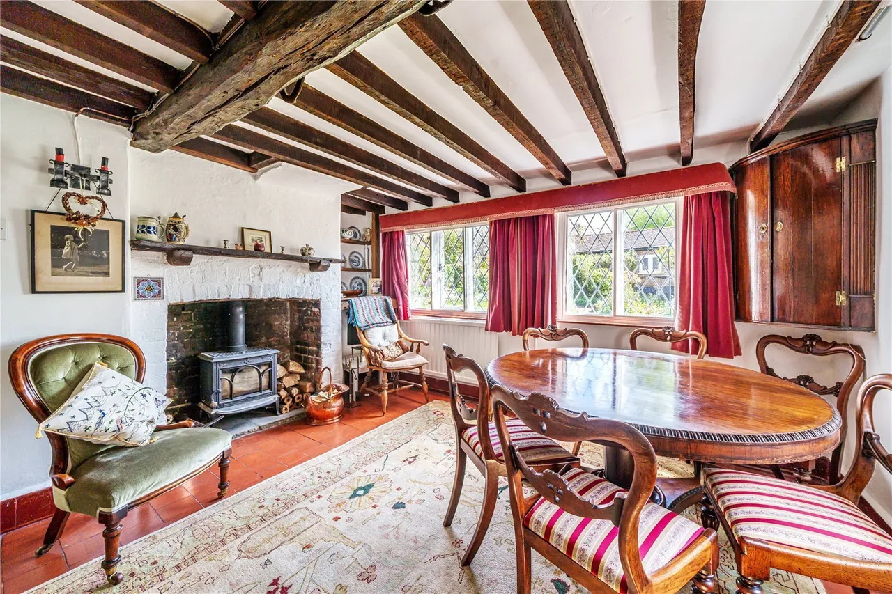 Upper Highway, Kings Langley, WD4, photo 6
