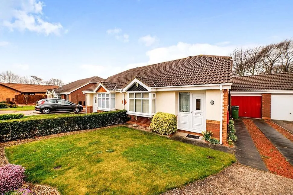 2 bed house to rent, Ski View, Sunderland, SR3