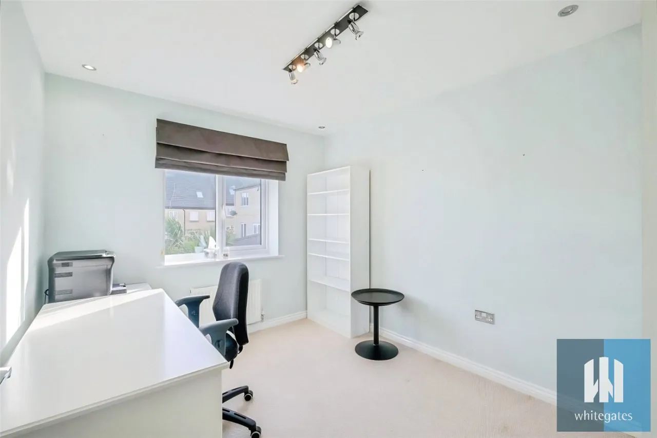 Stirling Wood Close, Lindley, HD3, photo 10