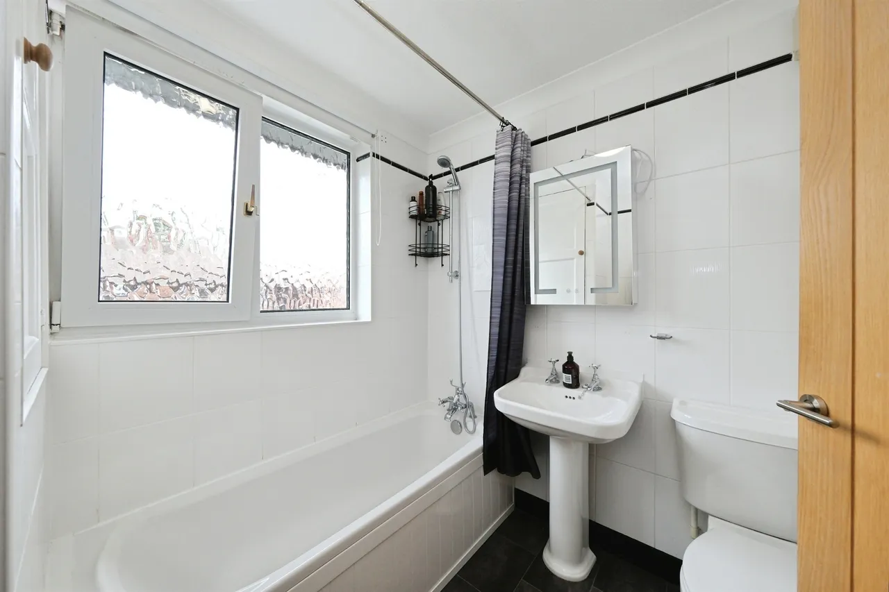 Richmond Road, Retford, photo 12