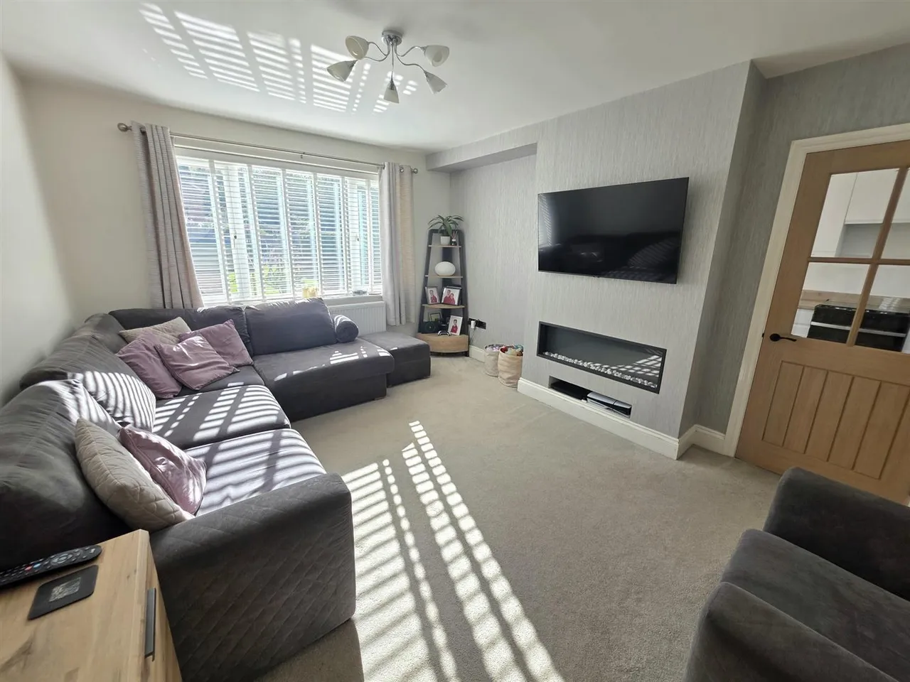 Lawton Moor Road, Northern Moor, photo 3