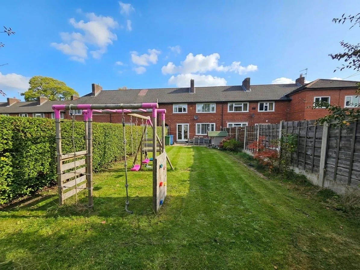 Lawton Moor Road, Northern Moor, photo 2