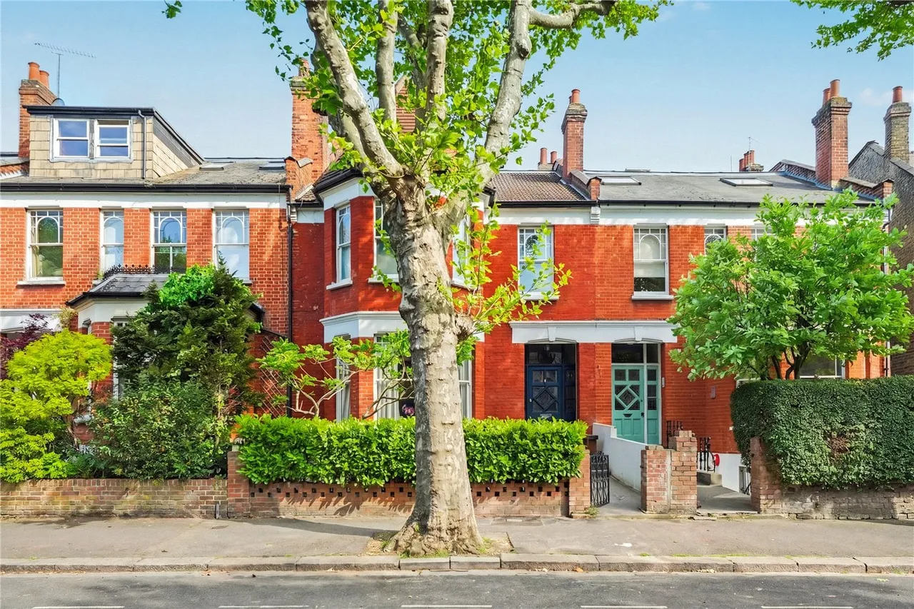 Stapleton Hall Road, London, N4, photo 12