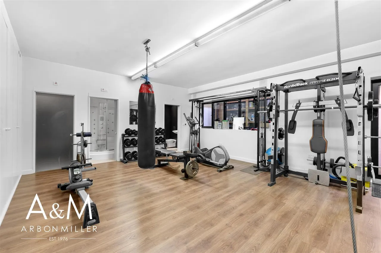 Stainforth Road, Newbury Park, Essex, Ilford, IG27EH, photo 32