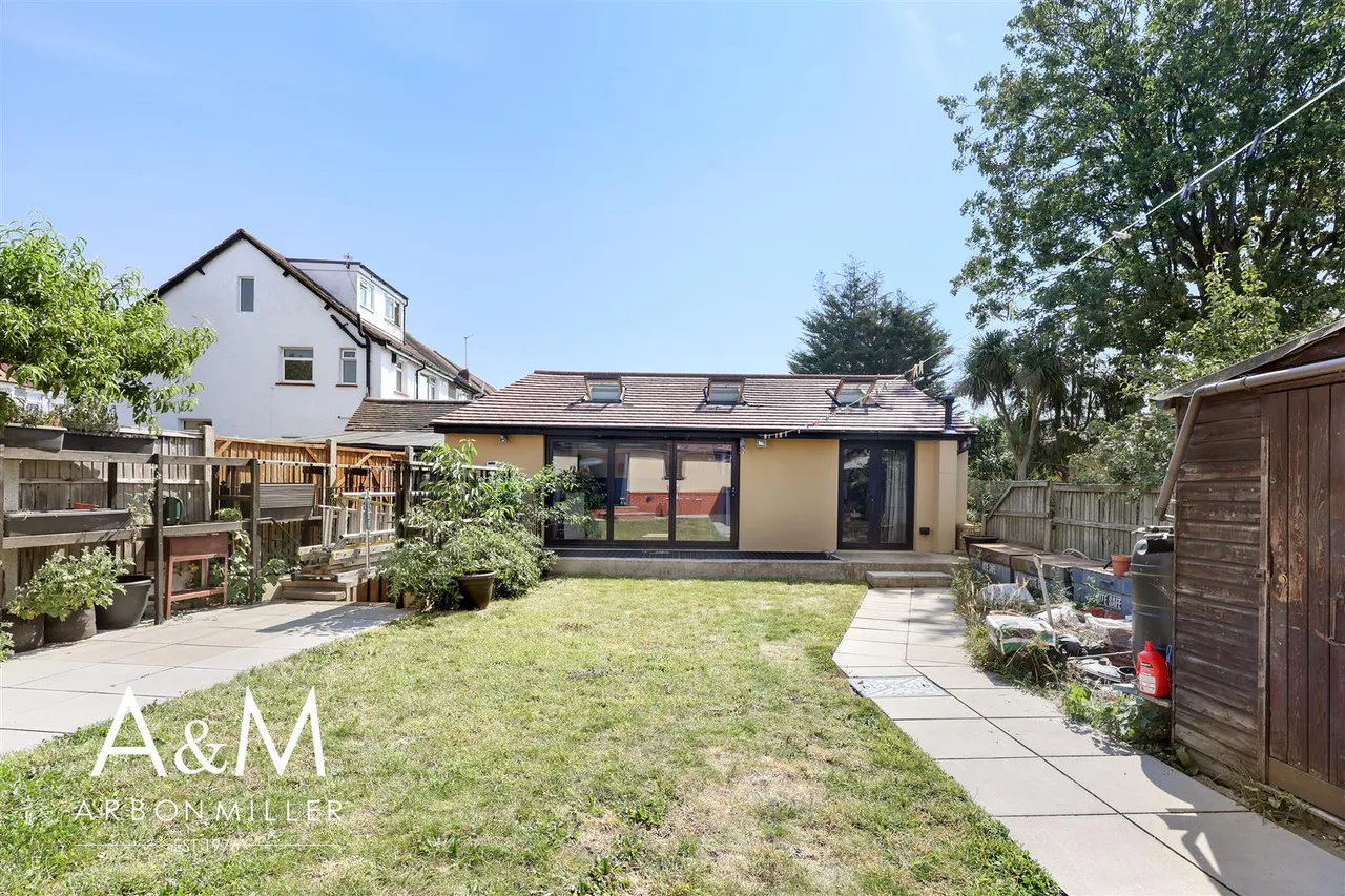 Stainforth Road, Newbury Park, Essex, Ilford, IG27EH, photo 30