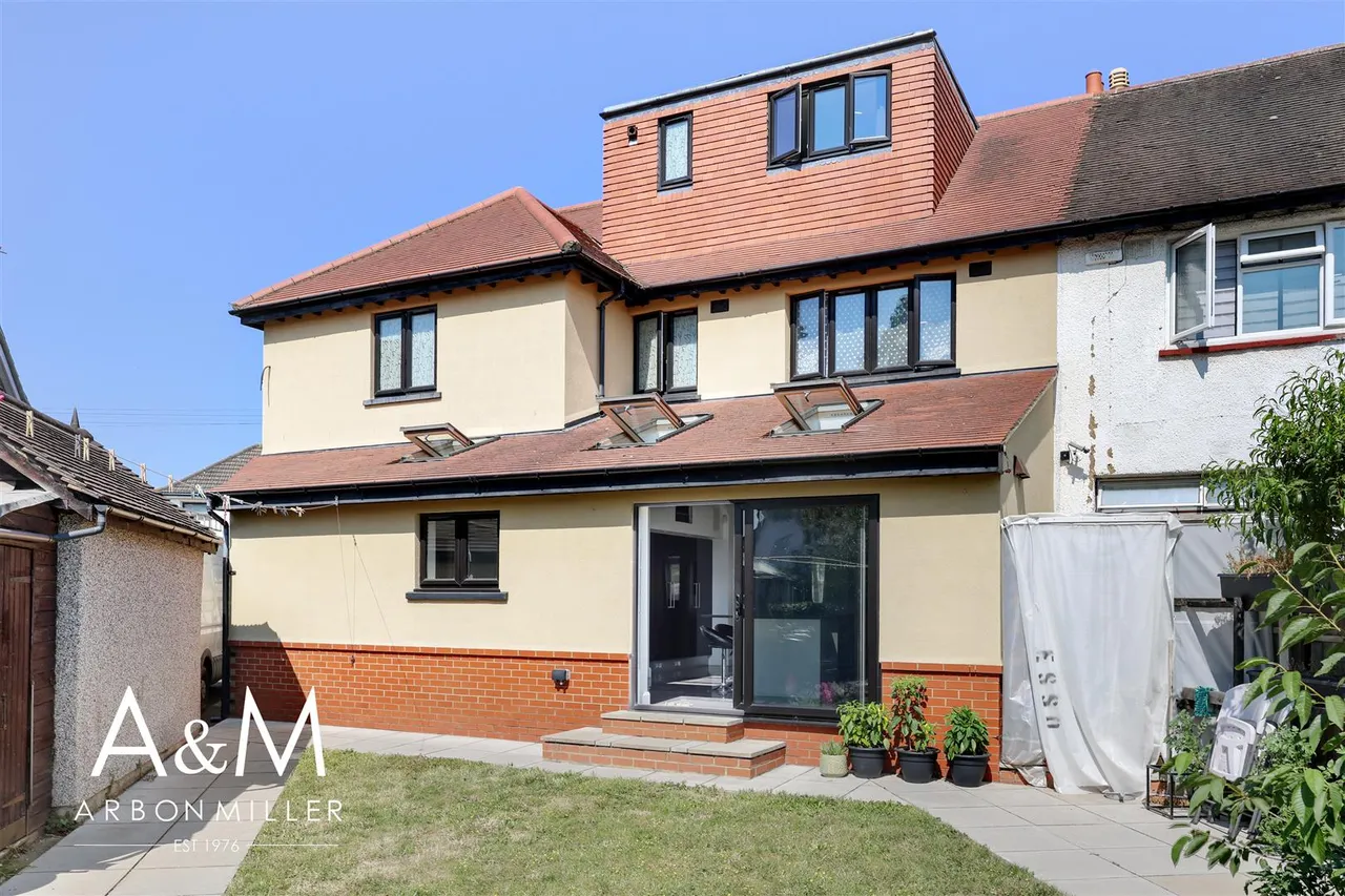 Stainforth Road, Newbury Park, Essex, Ilford, IG27EH, photo 29