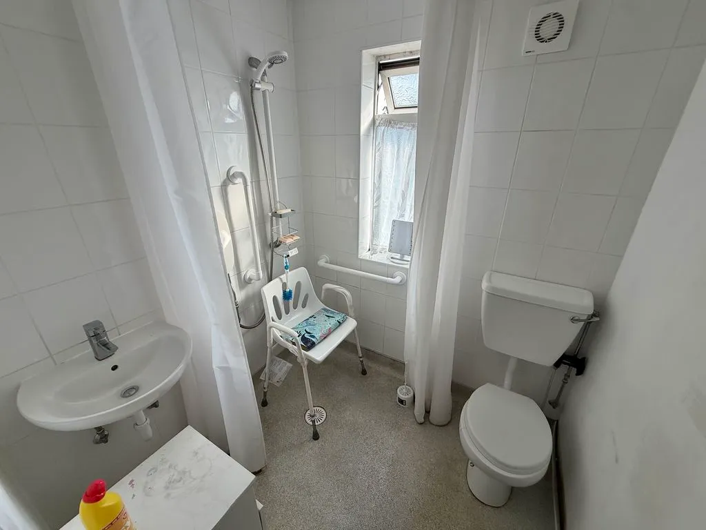 Oundle Road, Kingstanding, B44, photo 13