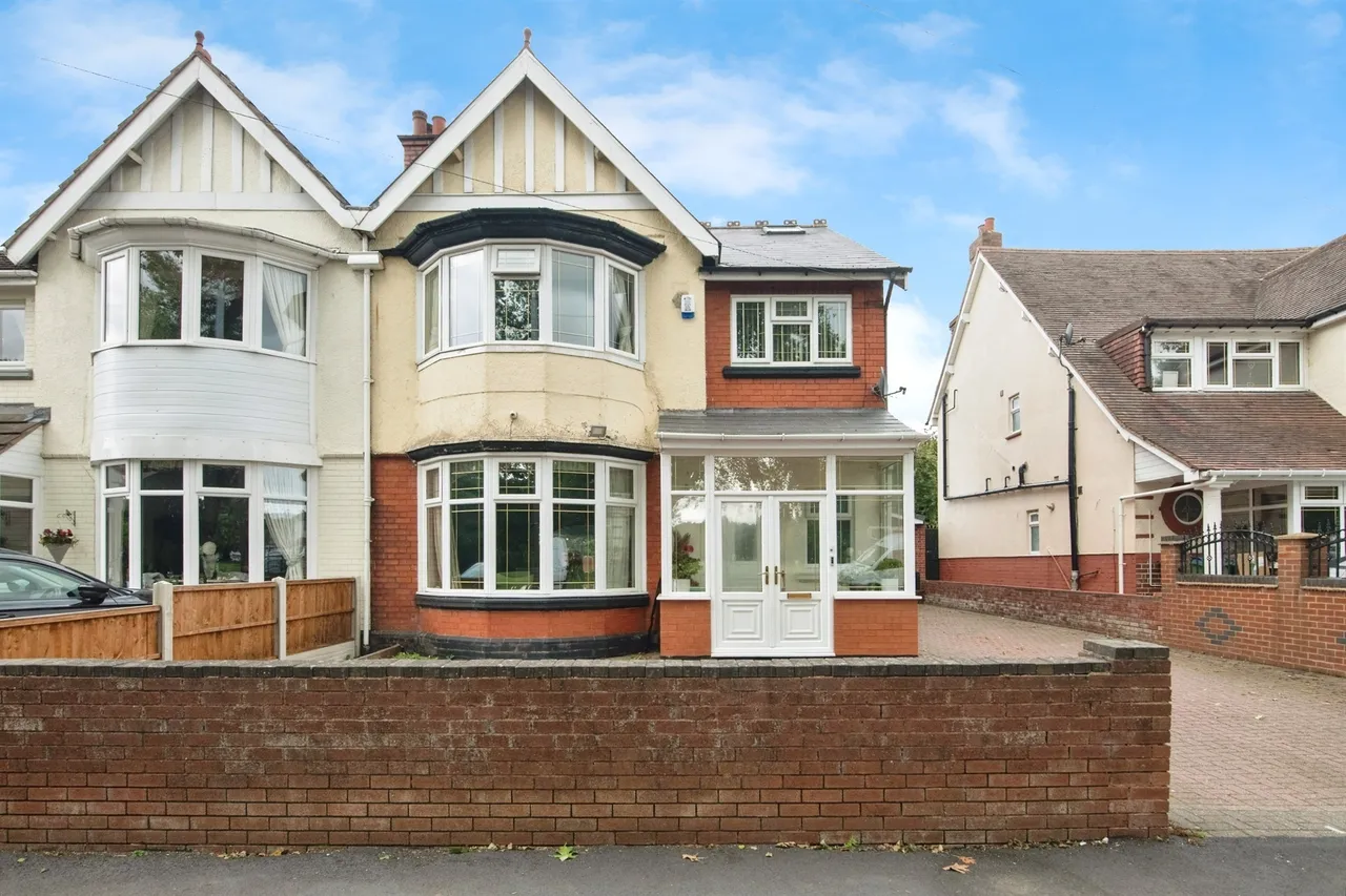 7 bed house for sale — West Park Road, Smethwick