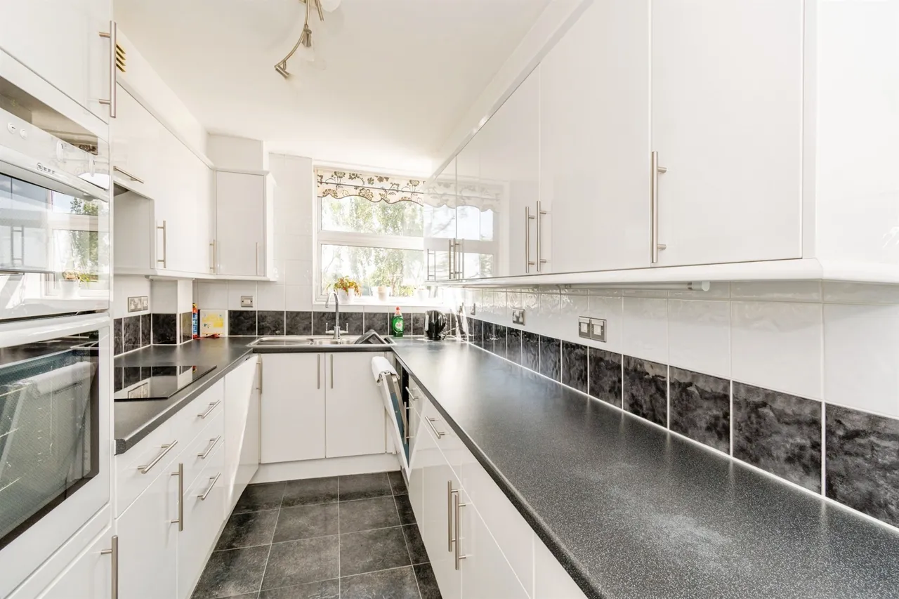 Talbot Close, Southampton, photo 6