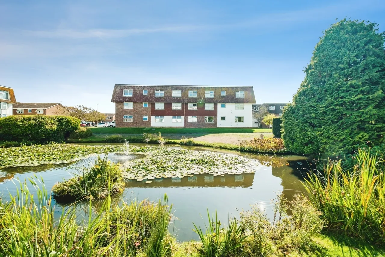 Westlake Gardens, Worthing, BN13, photo 11