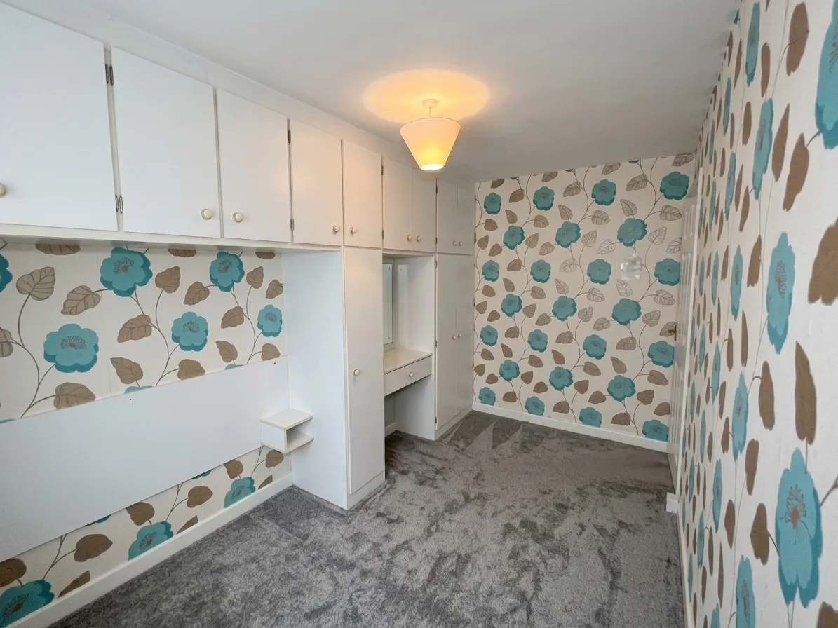 Nuttall Avenue, Whitefield, M45, photo 8