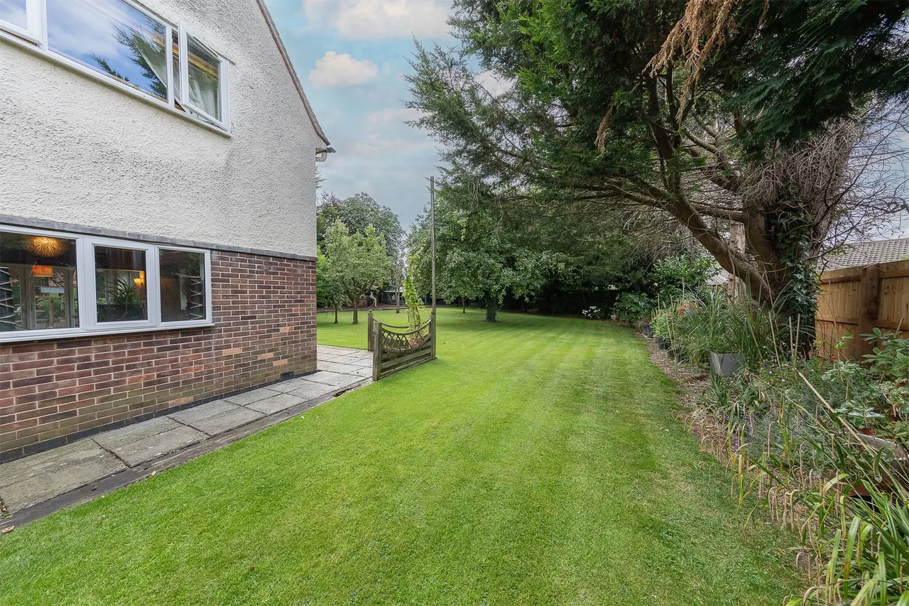Hall Close, Kibworth Harcourt, Leicester, LE8 0ND, photo 5