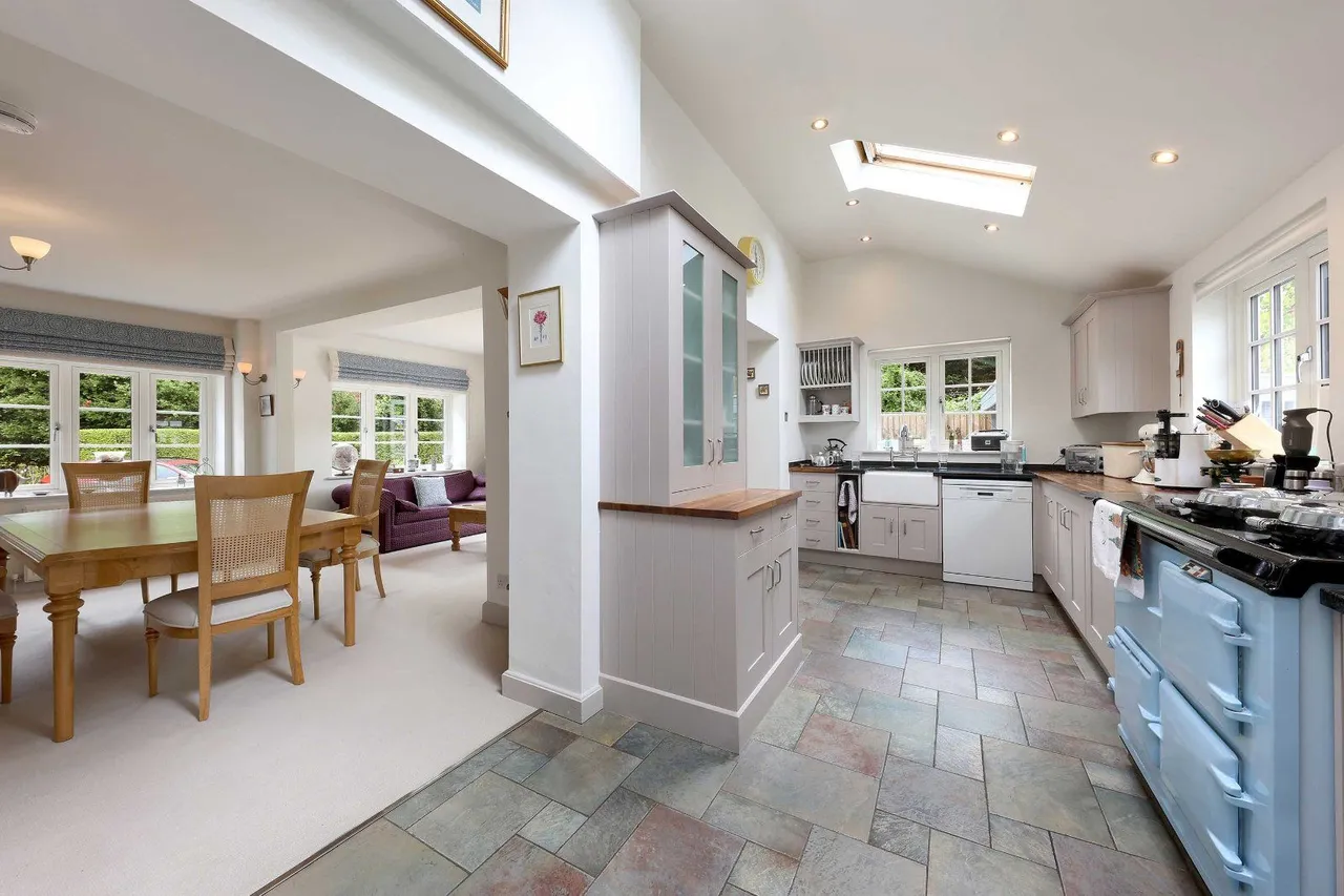 Court Road, Maidenhead, Berkshire, SL6 8LQ, photo 7