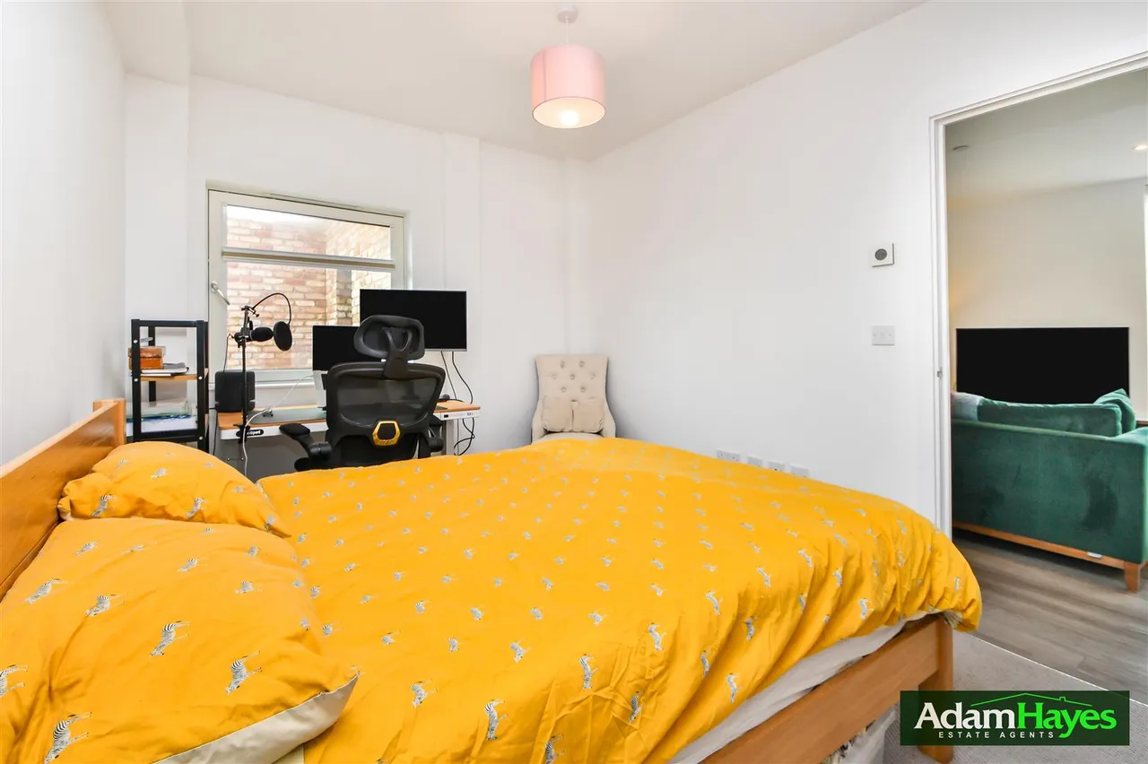 Edgewood Mews, Finchley, N3, photo 9