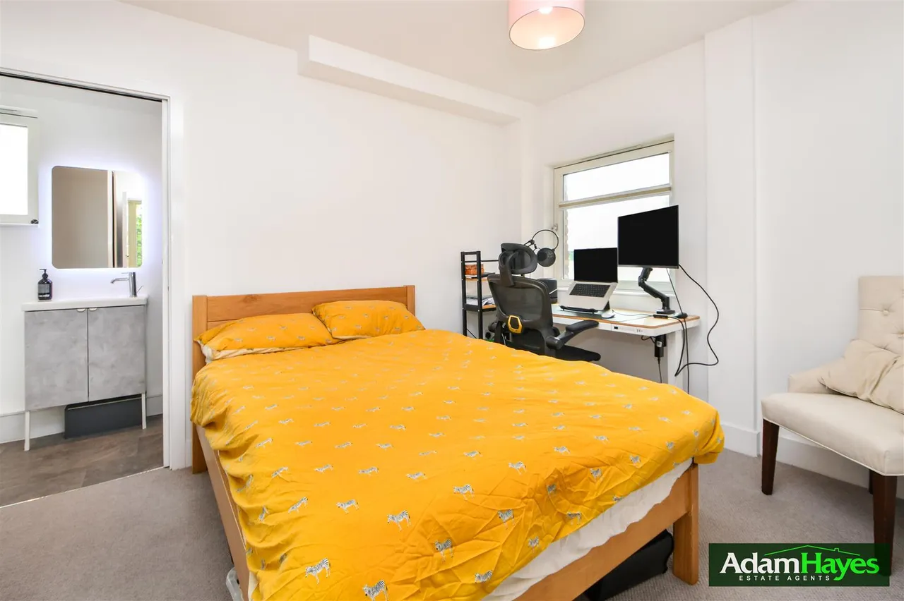 Edgewood Mews, Finchley, N3, photo 8