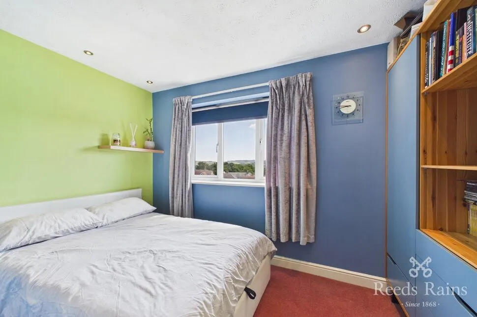 Robsons Drive, Huddersfield, West Yorkshire, HD5, photo 7