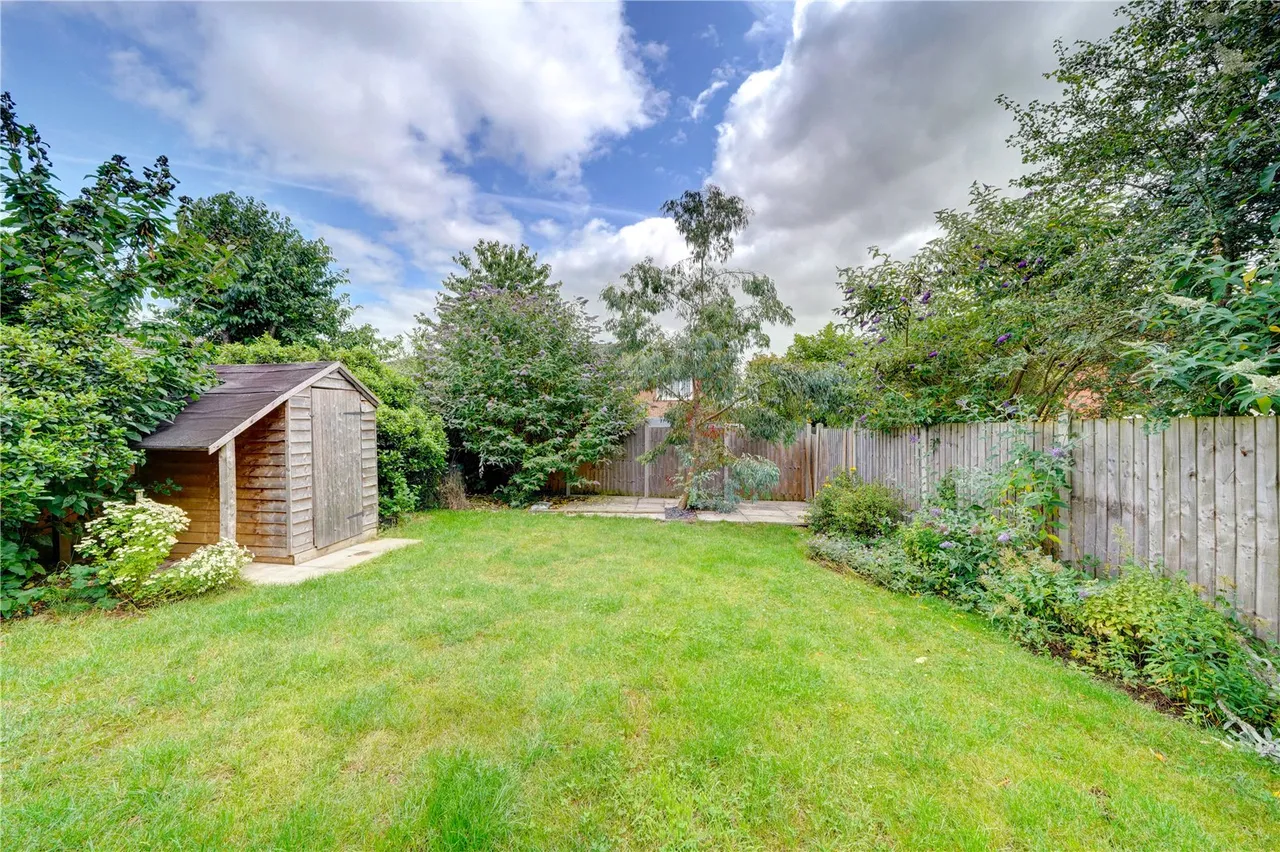 Jackdaw Lane, Droitwich, Worcestershire, WR9 7HE, photo 11