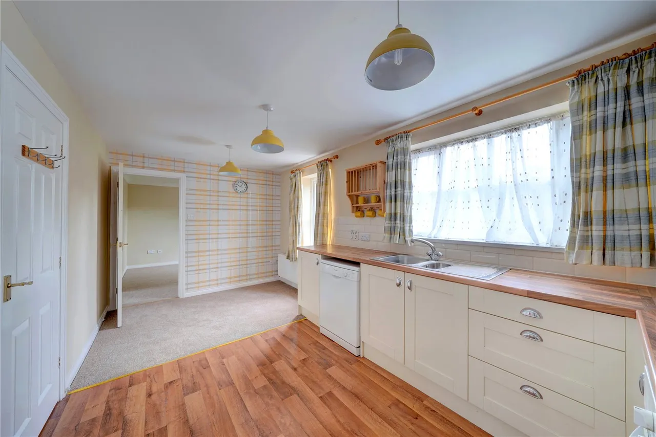 Jackdaw Lane, Droitwich, Worcestershire, WR9 7HE, photo 4