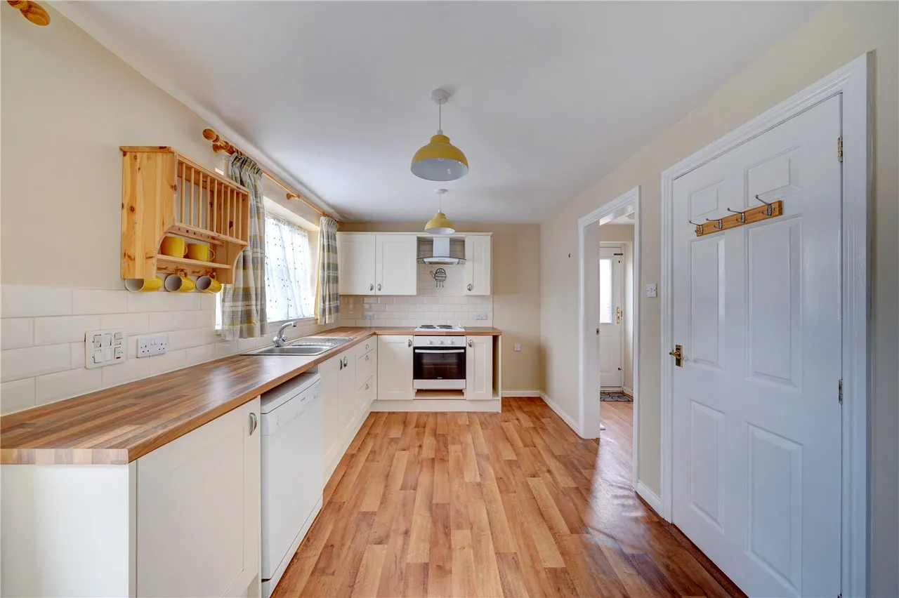 Jackdaw Lane, Droitwich, Worcestershire, WR9 7HE, photo 16