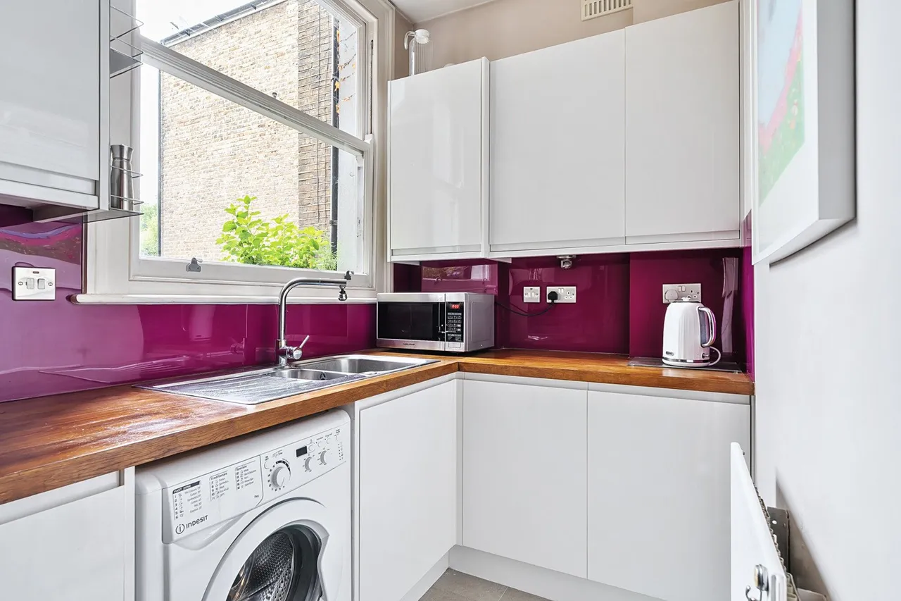 Charlton Road, SE3, photo 12