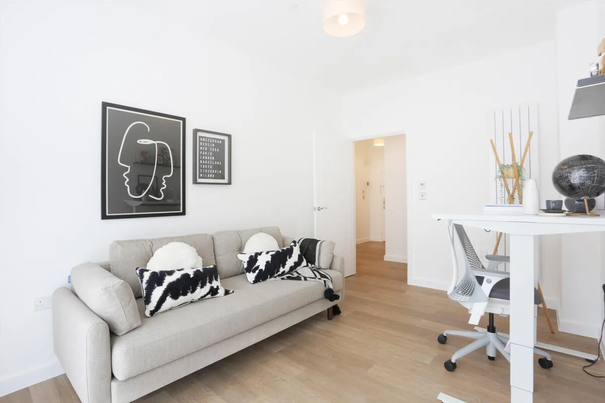 Station Avenue, Walton-on-Thames, KT12, photo 11