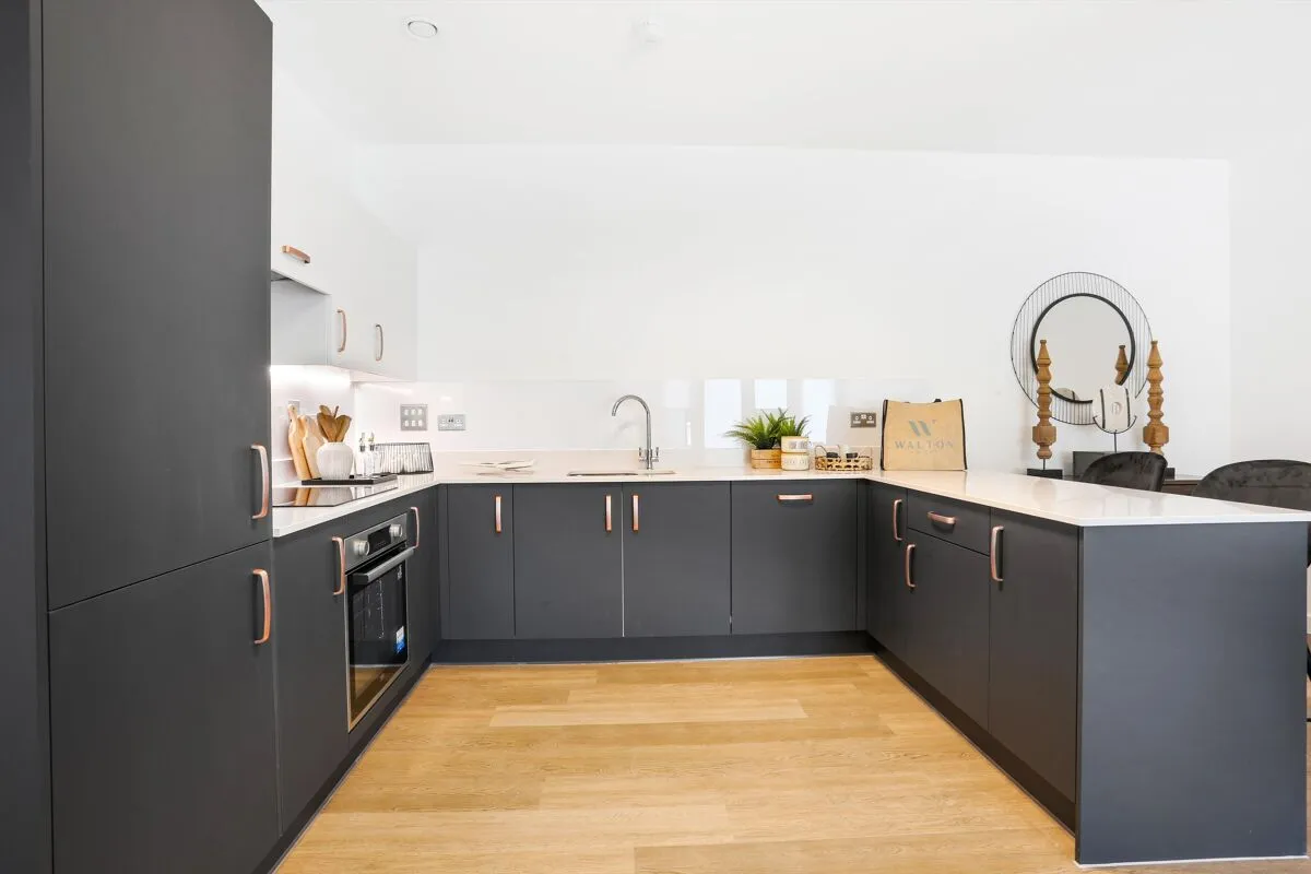 Station Avenue, Walton-on-Thames, KT12, photo 6
