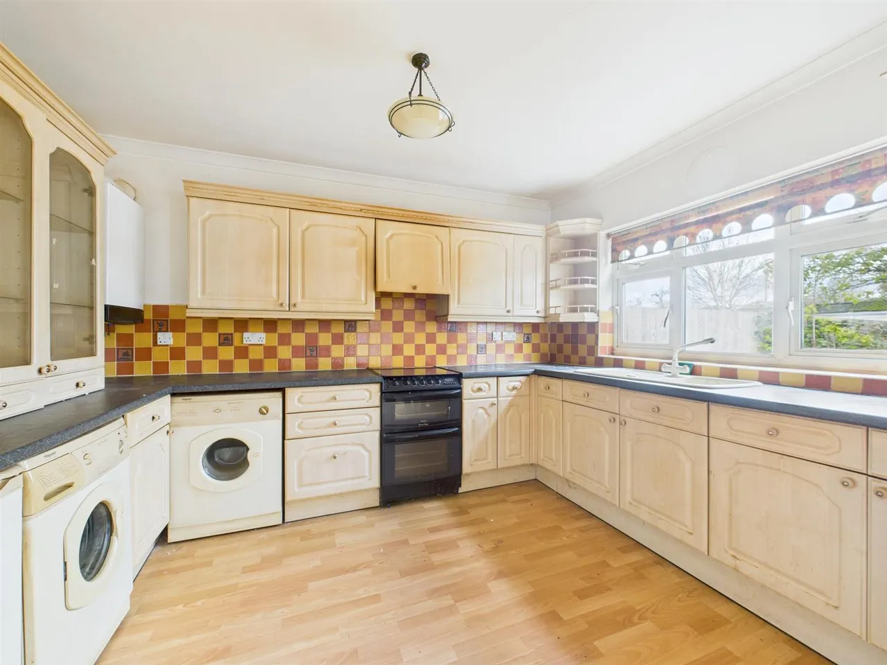 Woodford Crescent, Pinner, HA5 3TZ, photo 7