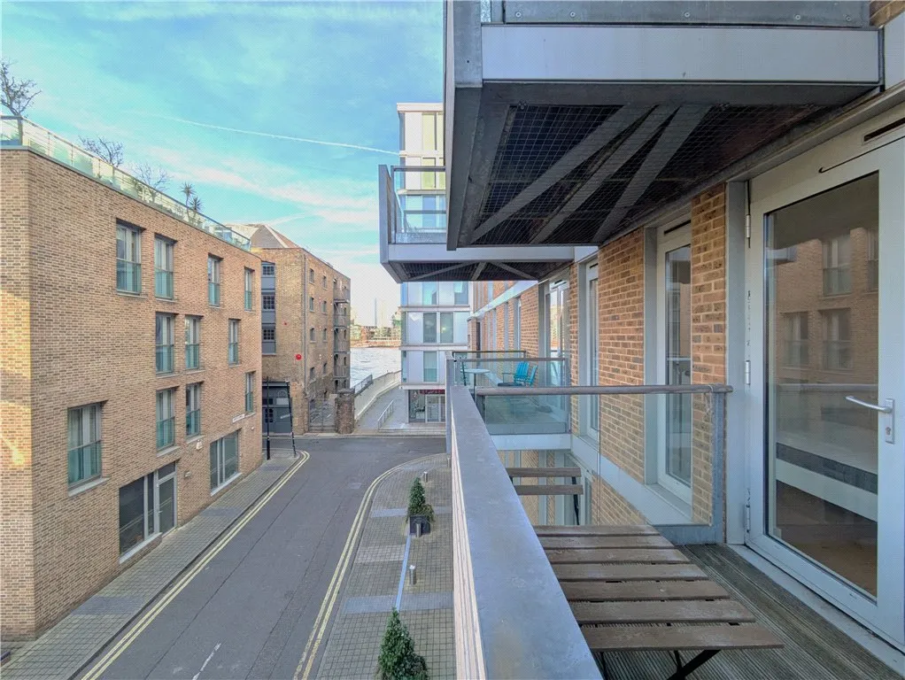 Apartment to rent in East Lane, London, SE16, photo 19