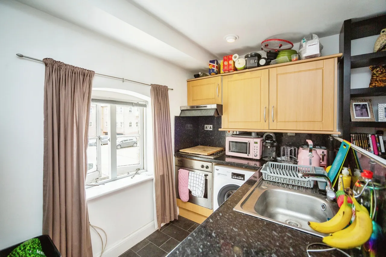 Clifton Road, Gravesend, photo 8