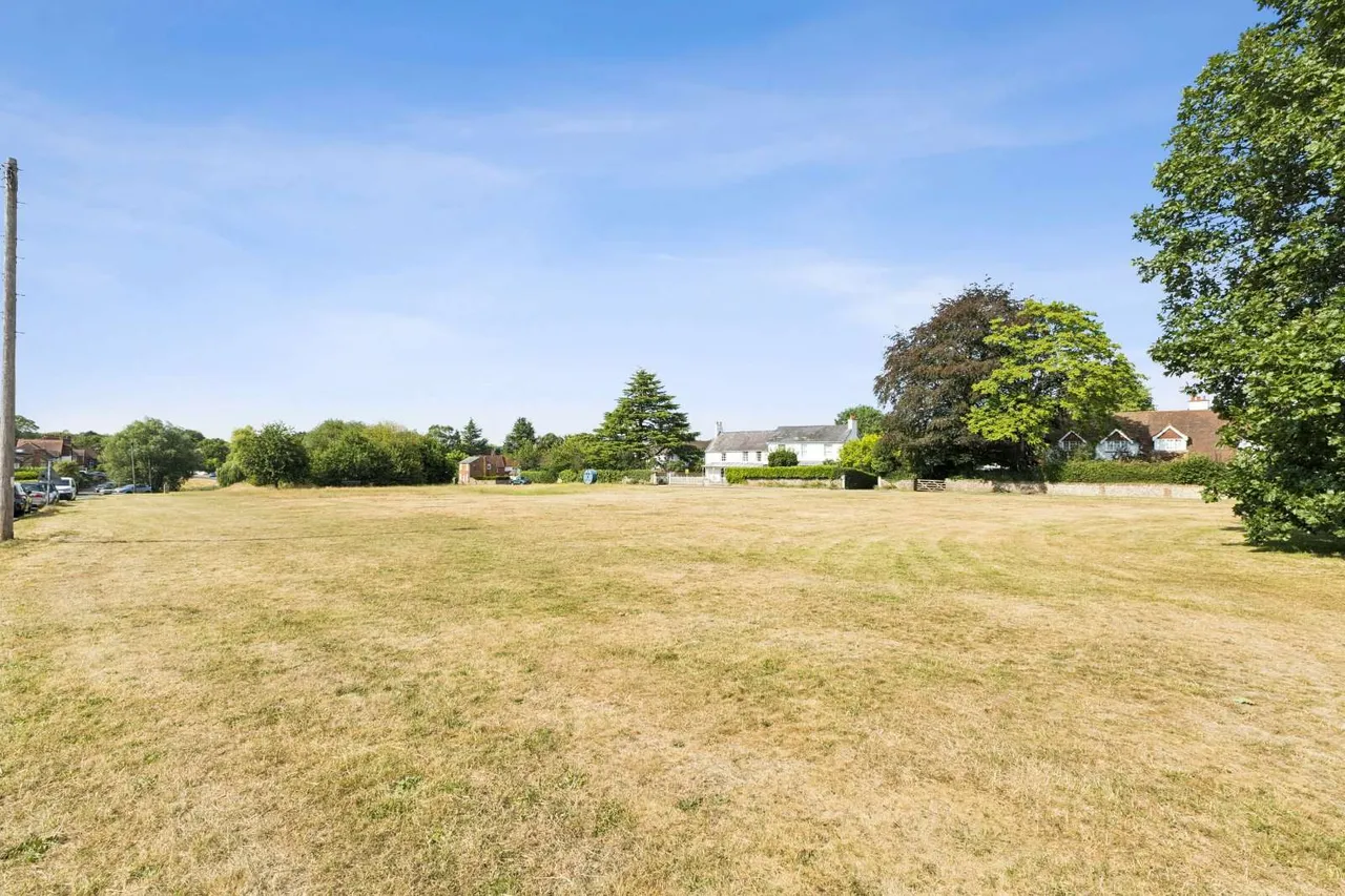The Green, Sarratt, Rickmansworth, Hertfordshire, WD3 6BH, photo 2