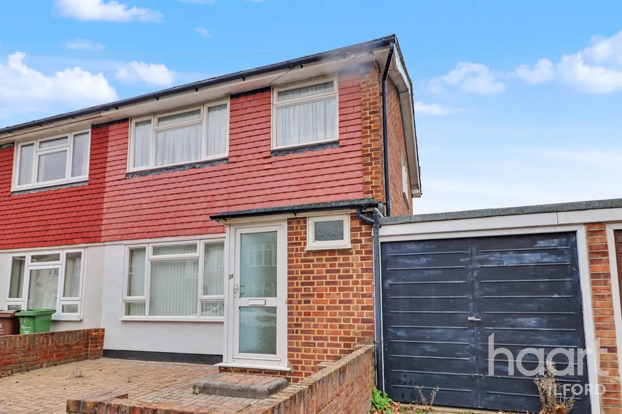 3 bed house for sale, Edward Road, Chadwell Heath, RM6