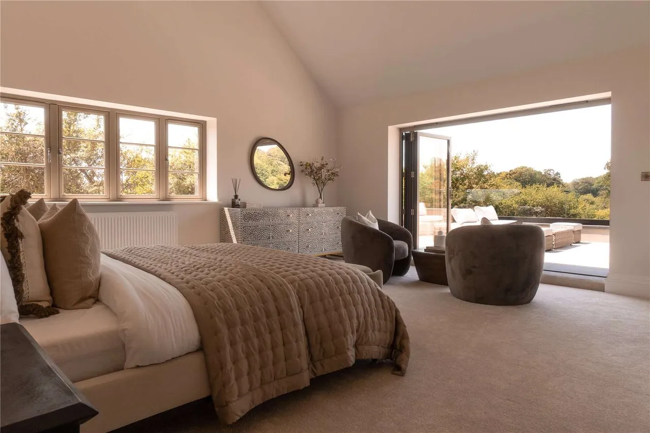 Fryerning Mews, Beggar Hill, Fryerning, Ingatestone, CM4 0PD, photo 11