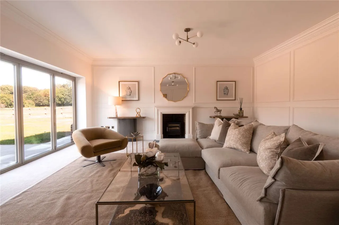 Fryerning Mews, Beggar Hill, Fryerning, Ingatestone, CM4 0PD, photo 9