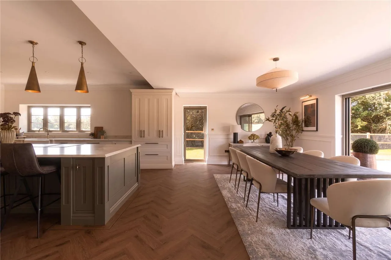 Fryerning Mews, Beggar Hill, Fryerning, Ingatestone, CM4 0PD, photo 5