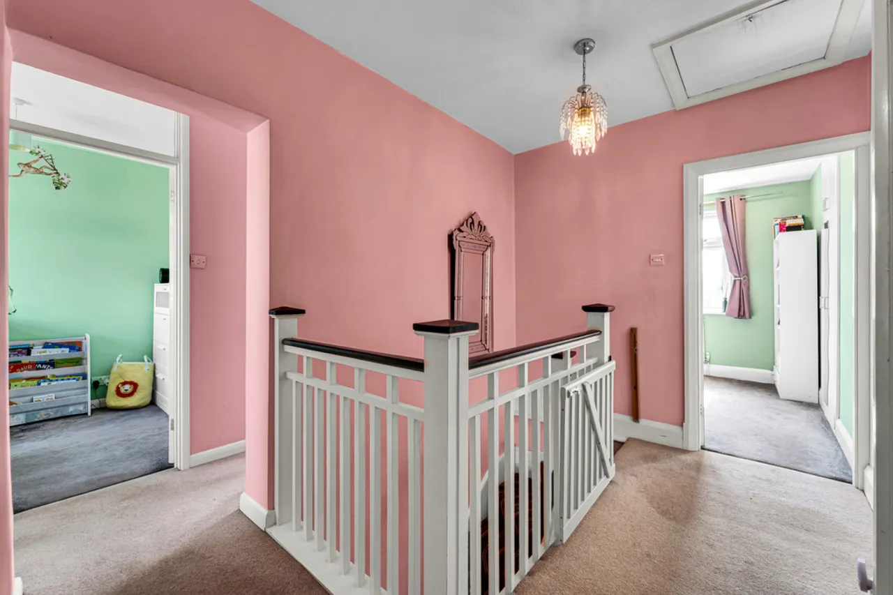 Fordbridge Road, Ashford, TW15, photo 15