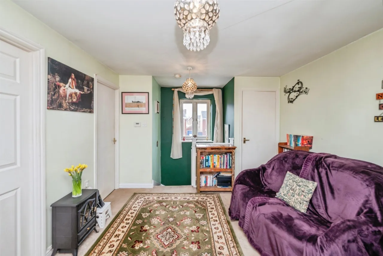 Willow Close, North Walsham, photo 10