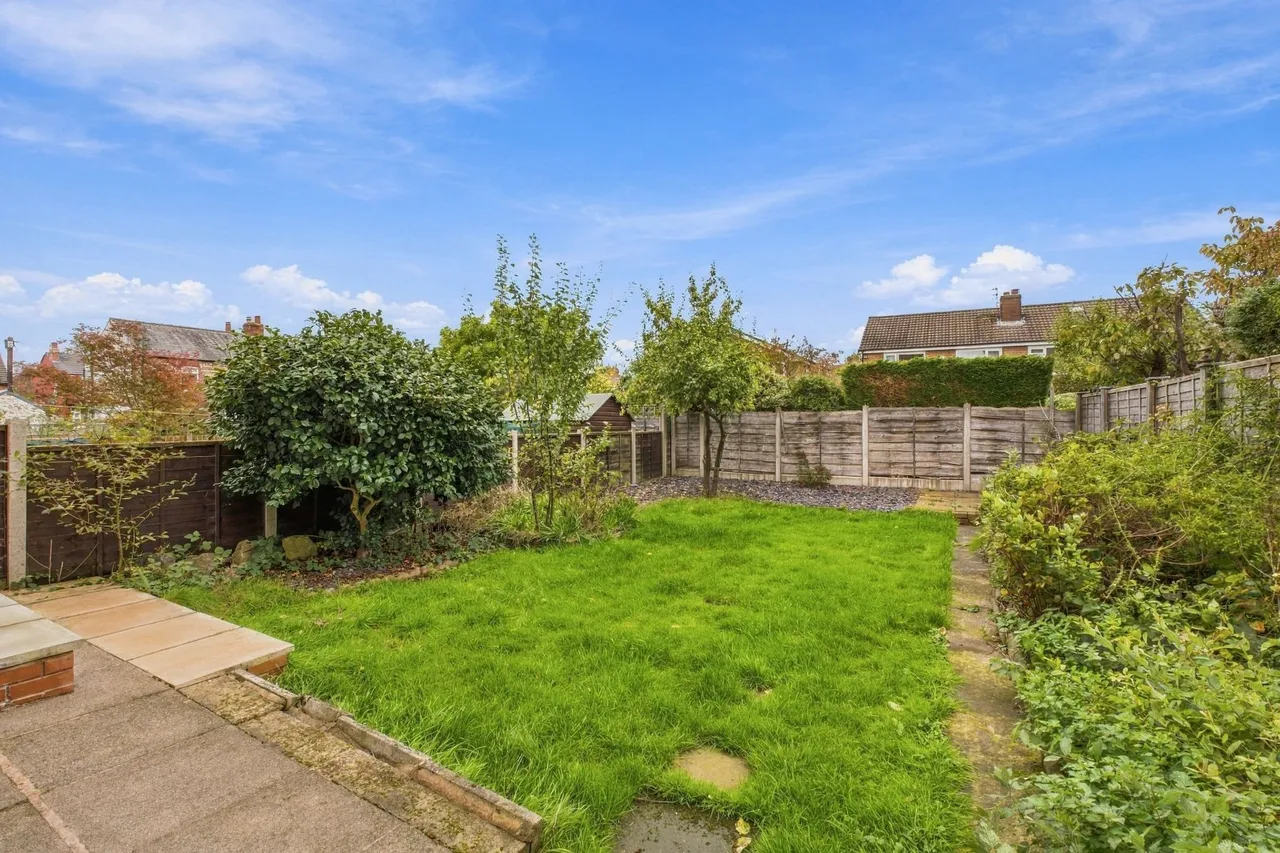 Edgeley Road, Edgeley, SK3, photo 15