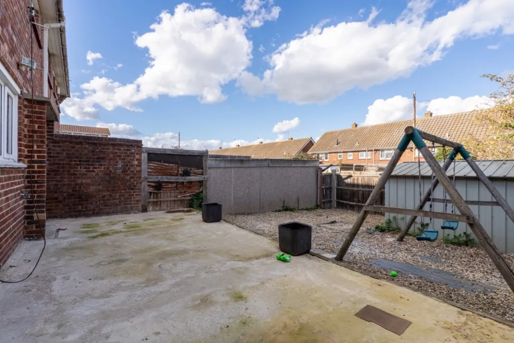 Medhurst Gardens, Gravesend, DA12, photo 20