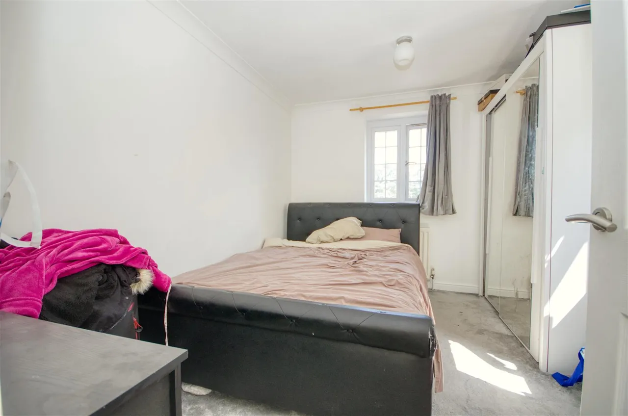 Rose Close, Hedge End, Southampton, SO30 2GR, photo 9