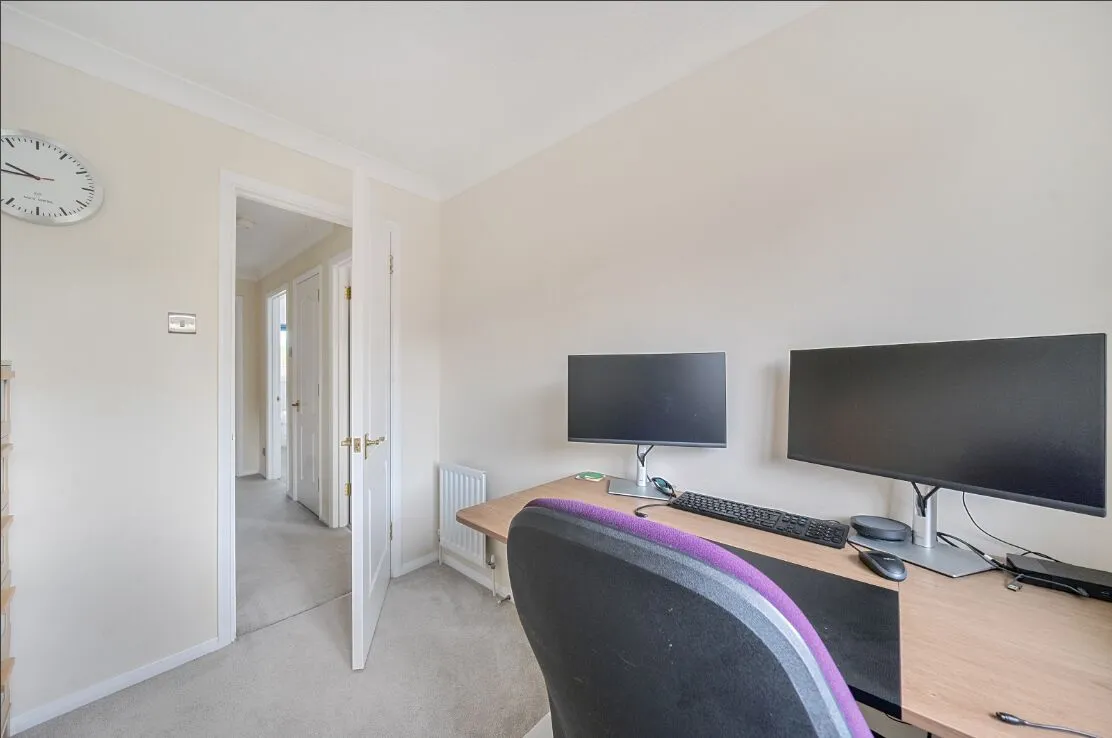 Broad Hinton, Twyford, RG10, photo 12