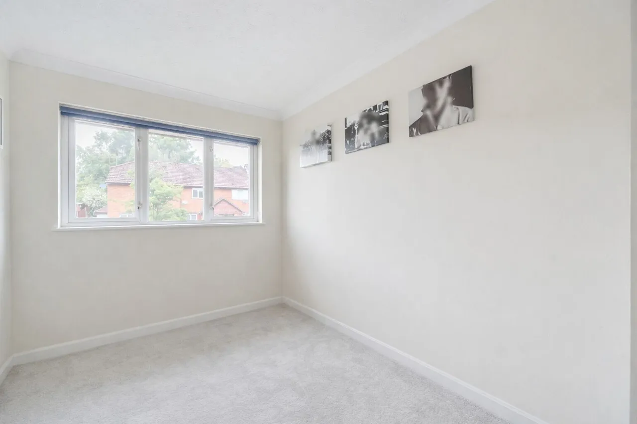 Broad Hinton, Twyford, RG10, photo 17