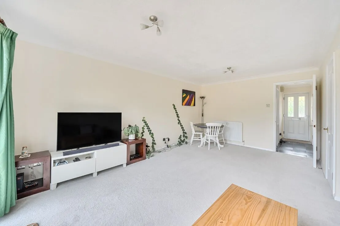 Broad Hinton, Twyford, RG10, photo 5