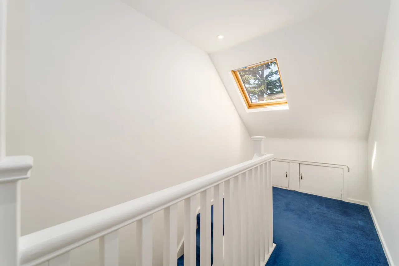 Gables Avenue, Ashford, TW15, photo 18