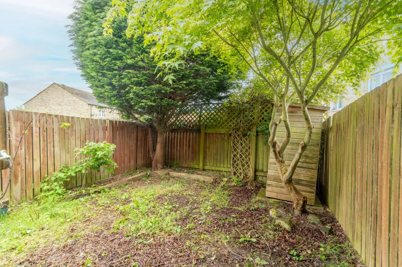 Lysander Way, Cottingley, BD16, photo 15