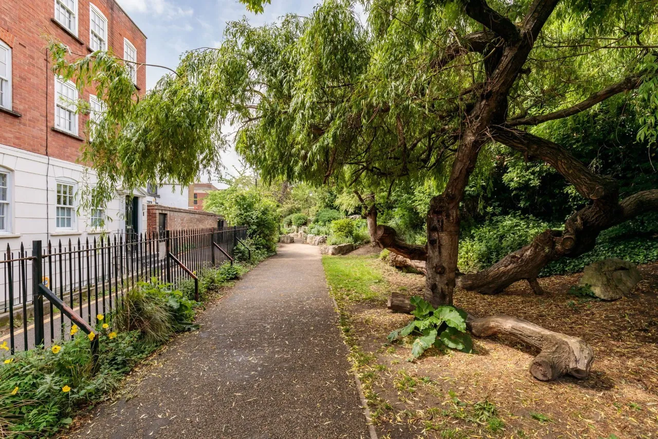 Asteys Row, Islington, N1, photo 6
