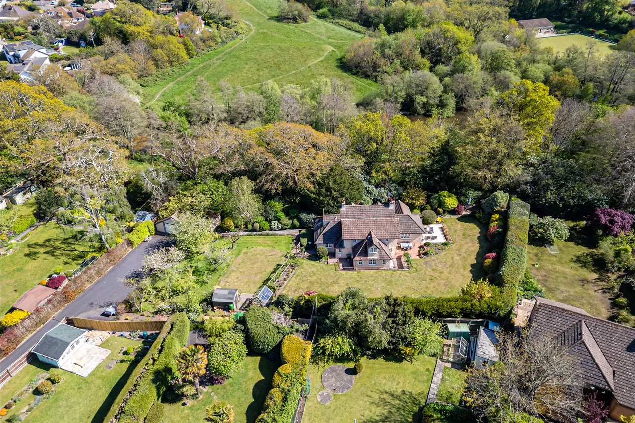 Smugglers Lane North, Christchurch, BH23, photo 5