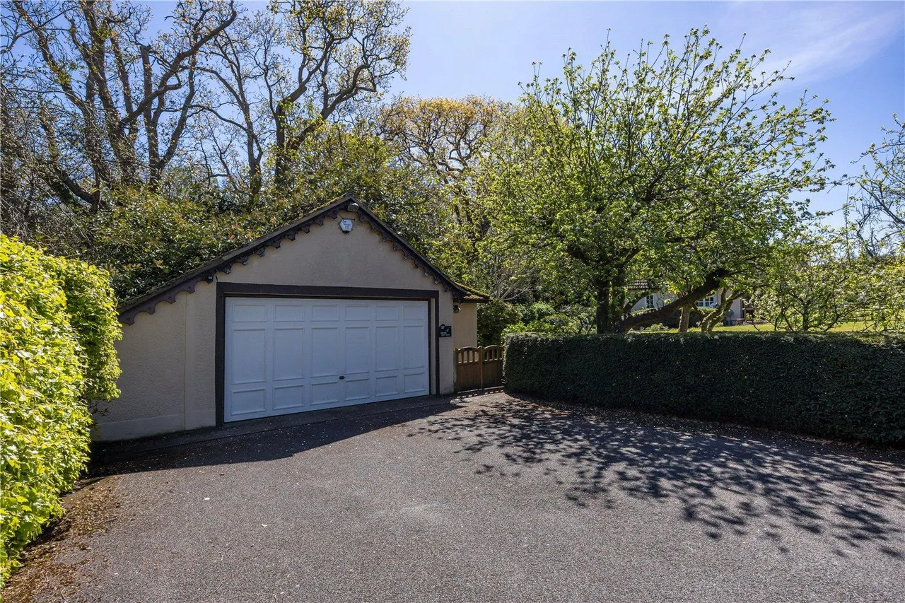 Smugglers Lane North, Christchurch, BH23, photo 29
