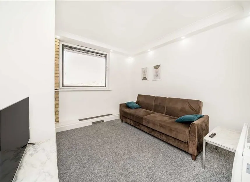 Brodlove Lane, Wapping, E1W, photo 2
