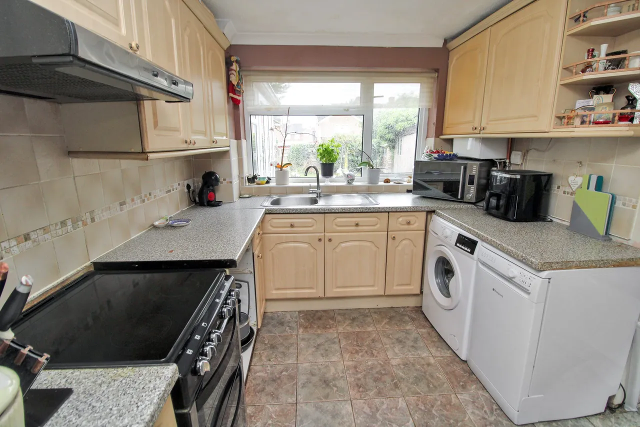 Pevensey Road, Bedford, Bedford, MK41 8HW, photo 4