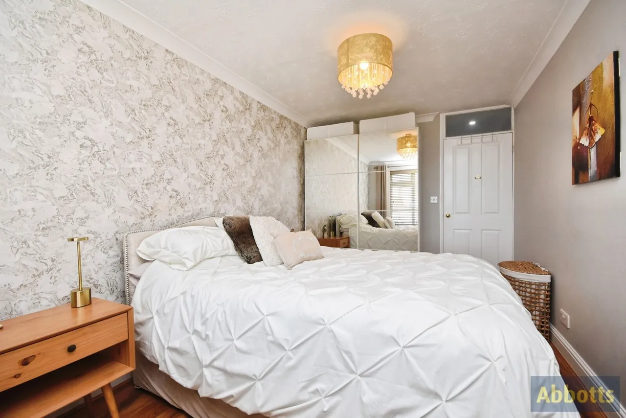 Marine Avenue, CANVEY ISLAND, Essex, SS8, photo 21